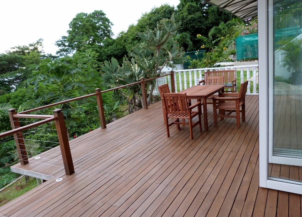 Outdoor deck with dining table